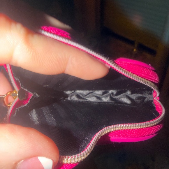 Victoria’s Secret Heart Coin Purse Keychain - Picture 3 of 3